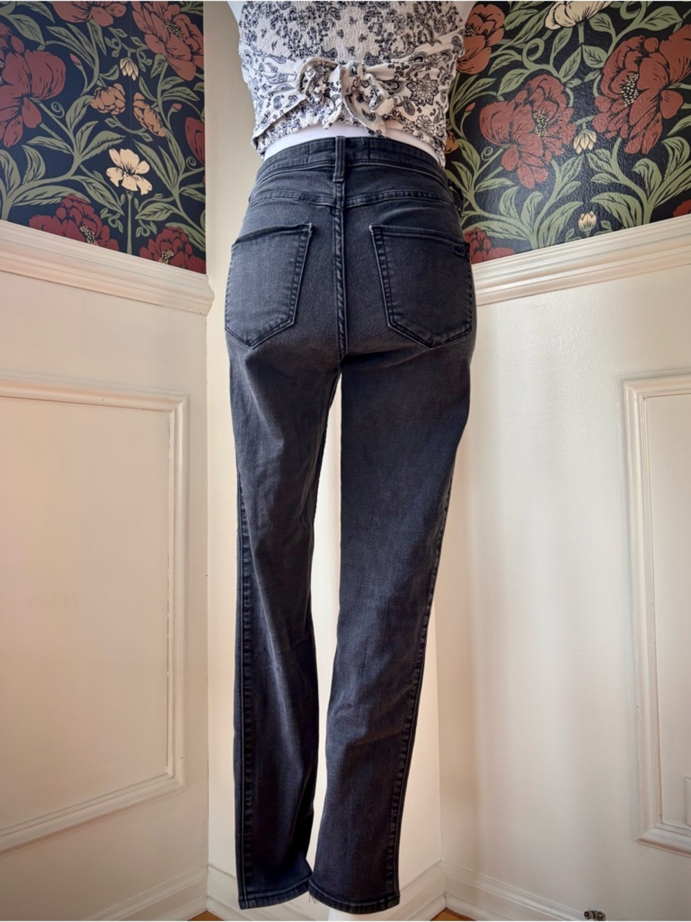 Hollister 👖 Distressed Skinny Jeans